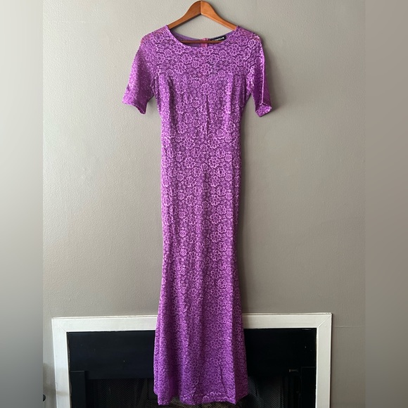 Floral Lace Long Sleeve Bridesmaid Gown || Rephyllis - Picture 2 of 4